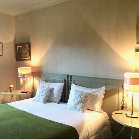 Les Volets Bleus Bed & Breakfast อาร์กองส์ ภายนอก รูปภาพ